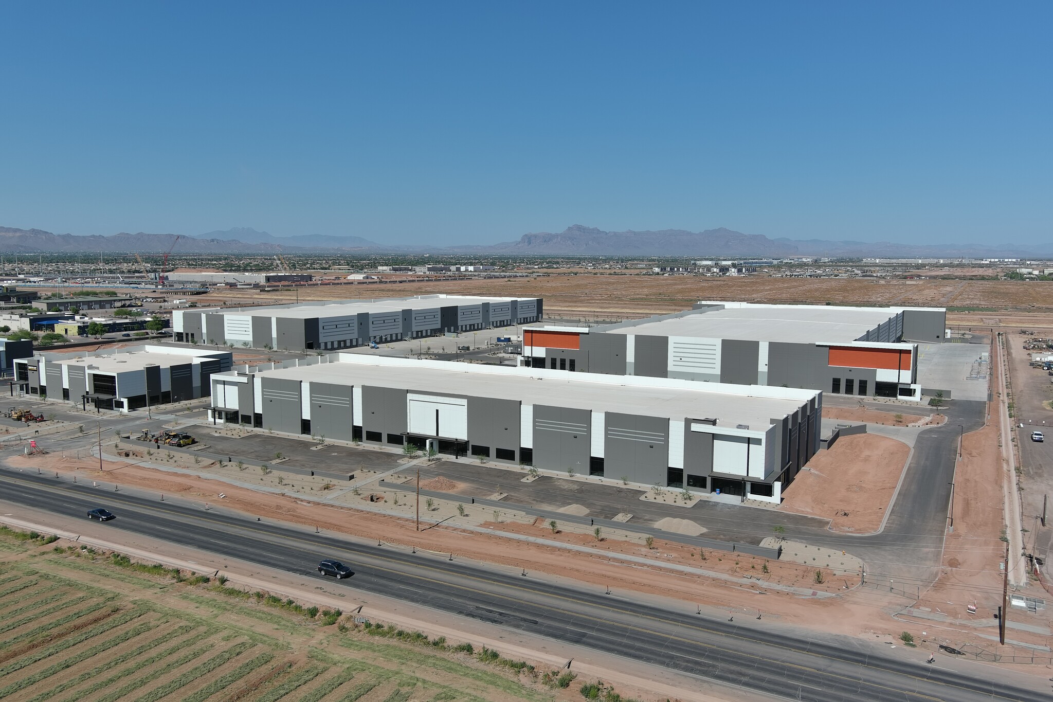 Sec Power Rd & Elliot Rd, Mesa, AZ for lease Building Photo- Image 1 of 9