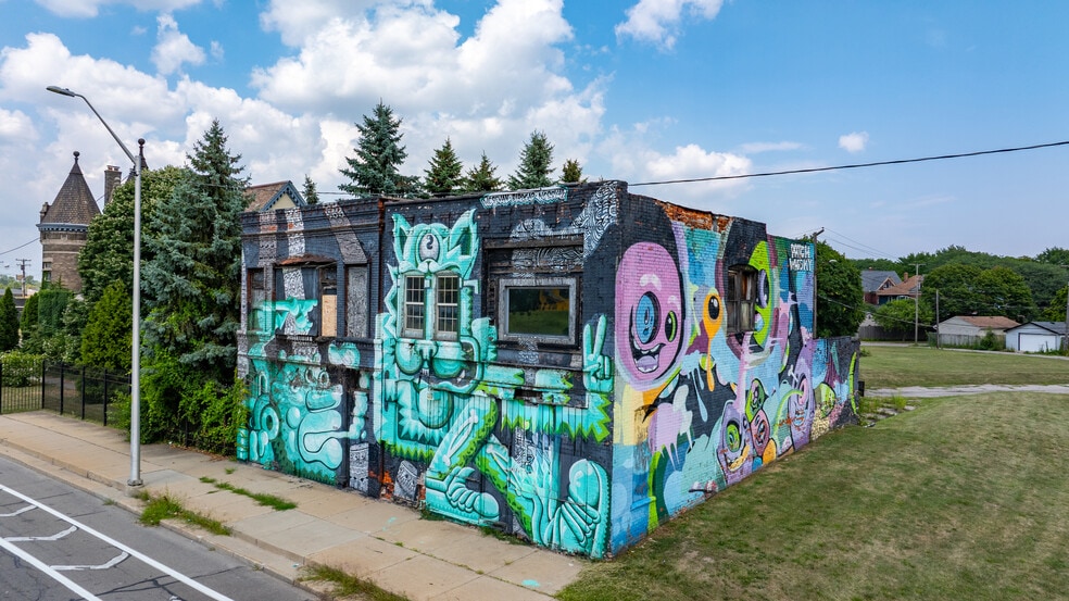 4126 Grand River Ave, Detroit, MI for sale - Building Photo - Image 1 of 29