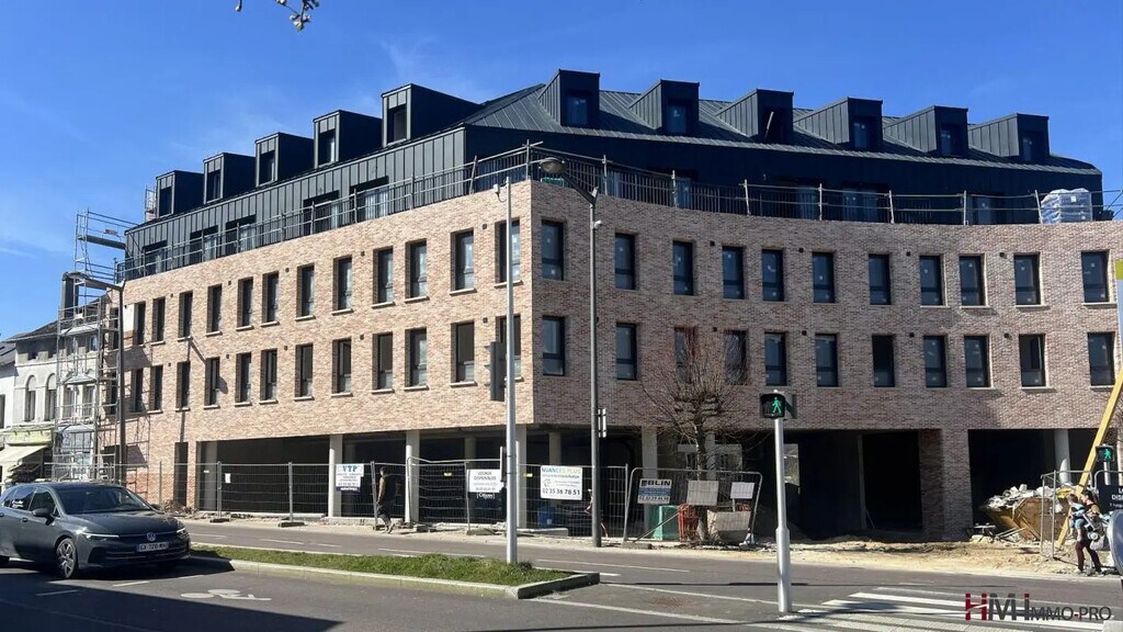 Location Commerce 262 m² - Photo 1