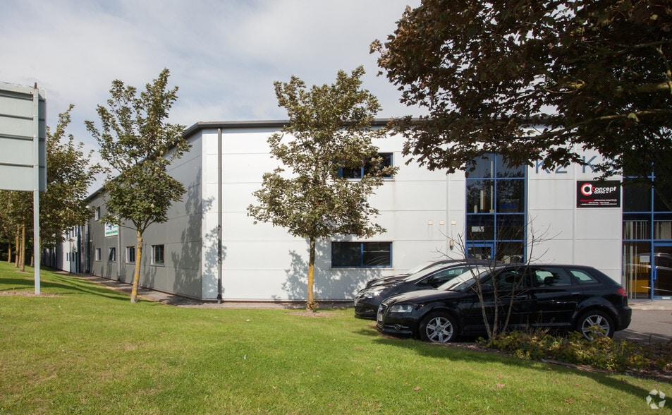 Foreshore Rd, Cardiff for lease - Building Photo - Image 2 of 7