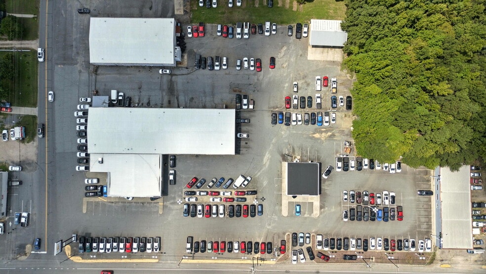 1520 S Cannon Blvd, Kannapolis, NC for sale - Building Photo - Image 2 of 21