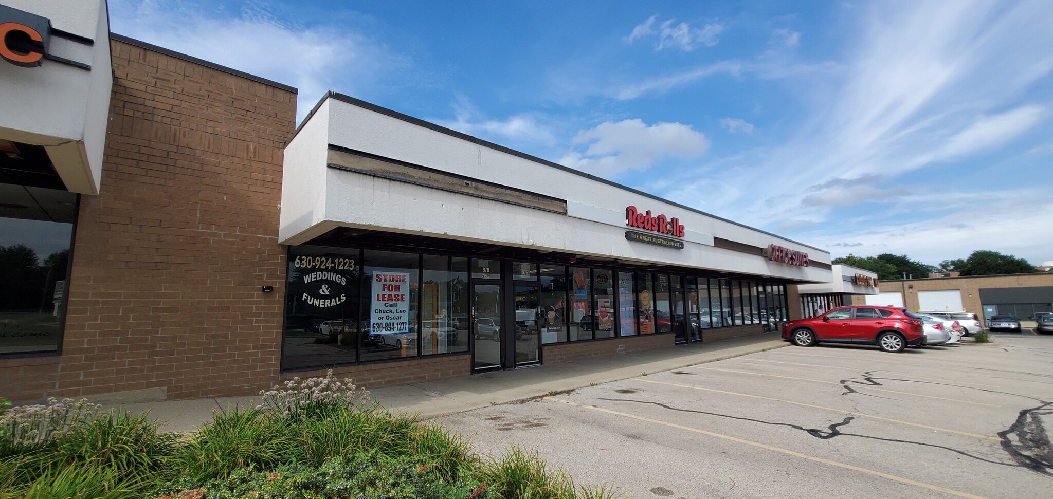 960-998 Lake St, Roselle, IL for lease Interior Photo- Image 1 of 13