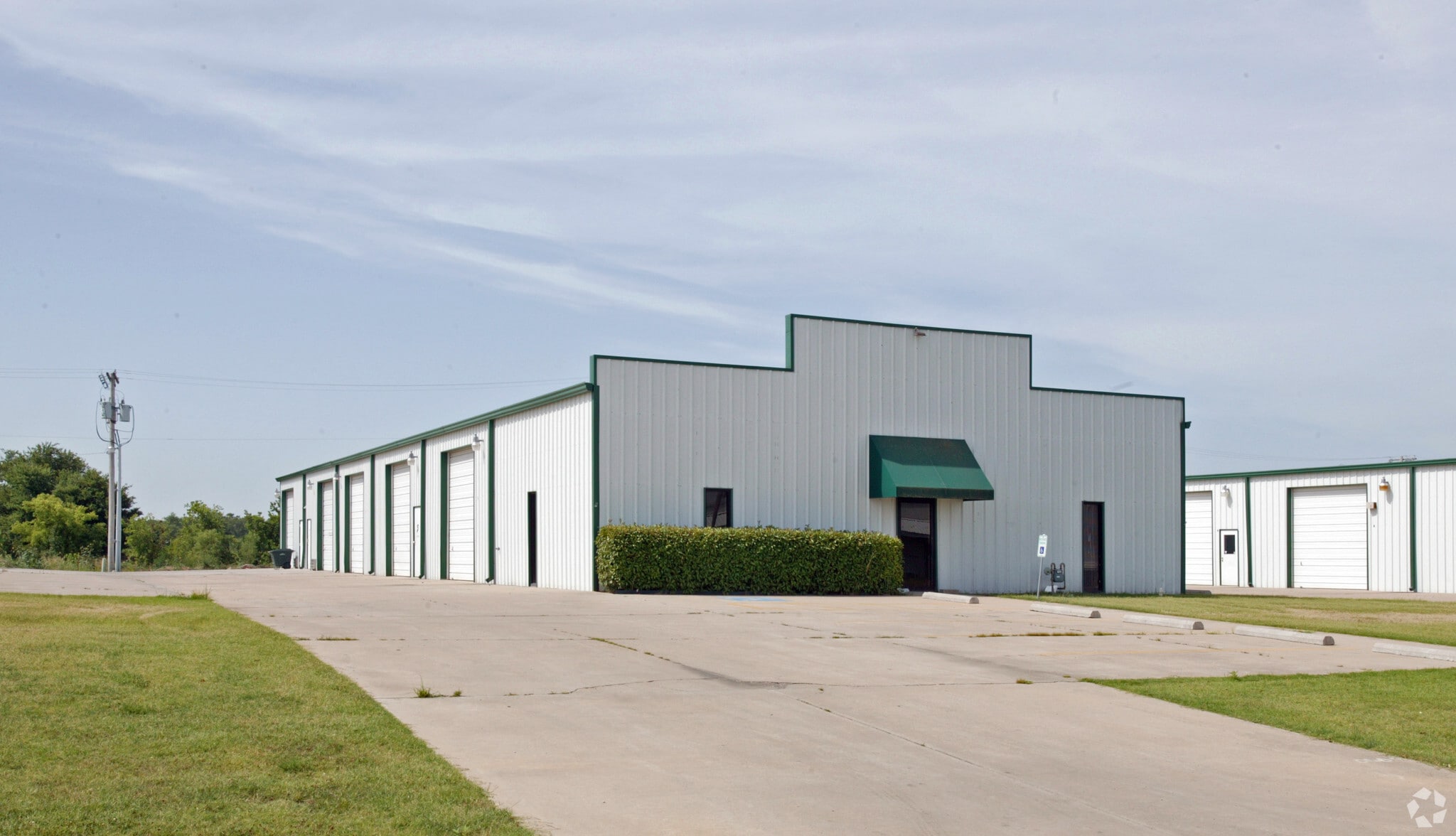 208 E 5th St, Owasso, OK 74055 Owasso Industrial Park