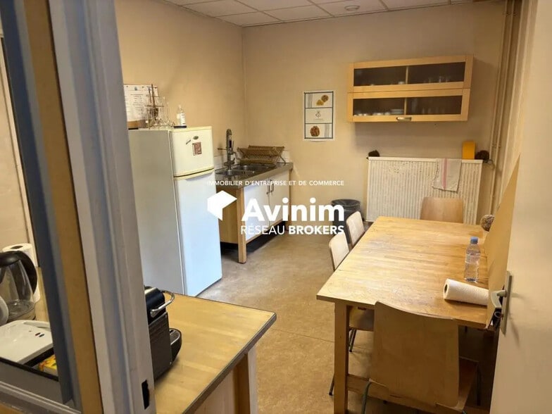 Office in Fontenay-sous-Bois for lease - Interior Photo - Image 3 of 3