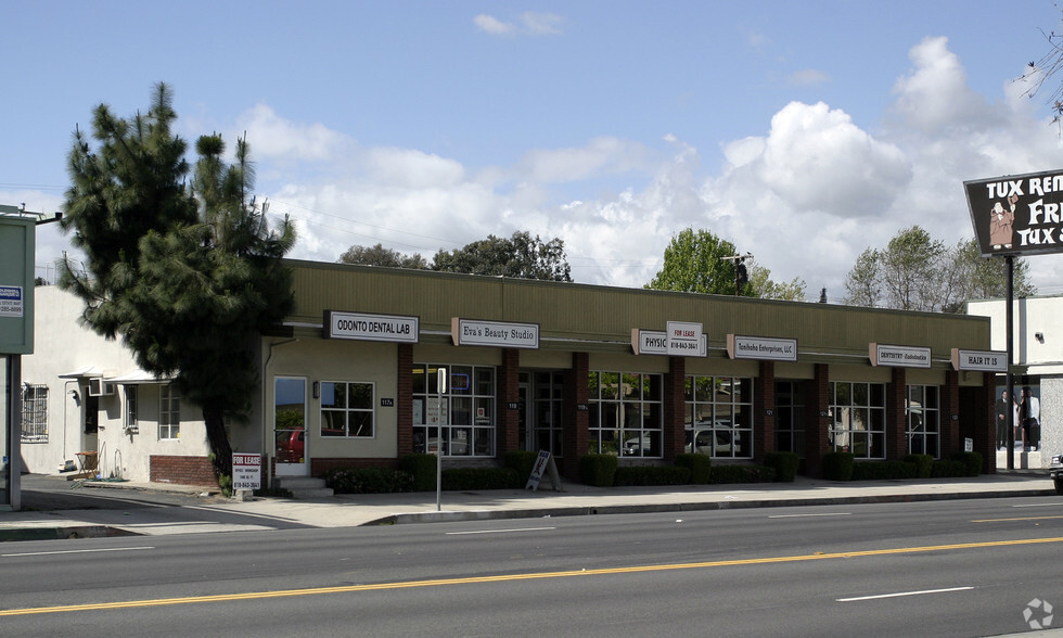 117-123 N San Gabriel Blvd, San Gabriel, CA for lease - Building Photo - Image 2 of 15