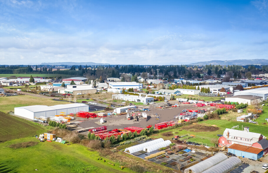 2500 Industrial Ave, Hubbard, OR for lease - Building Photo - Image 3 of 3