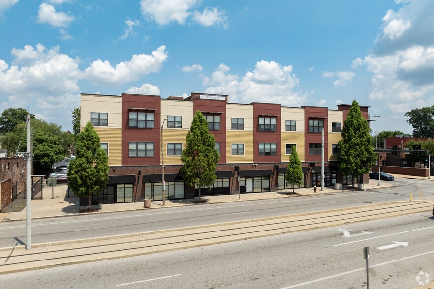 5901 Delmar Blvd, Saint Louis, MO for lease - Building Photo - Image 2 of 20