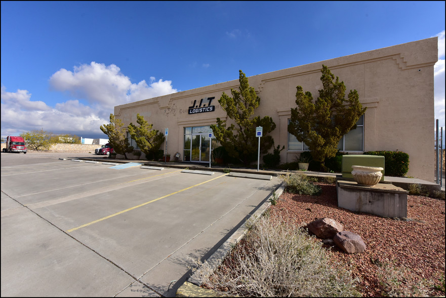 1850 Northwestern Dr, El Paso, TX for sale - Building Photo - Image 1 of 1