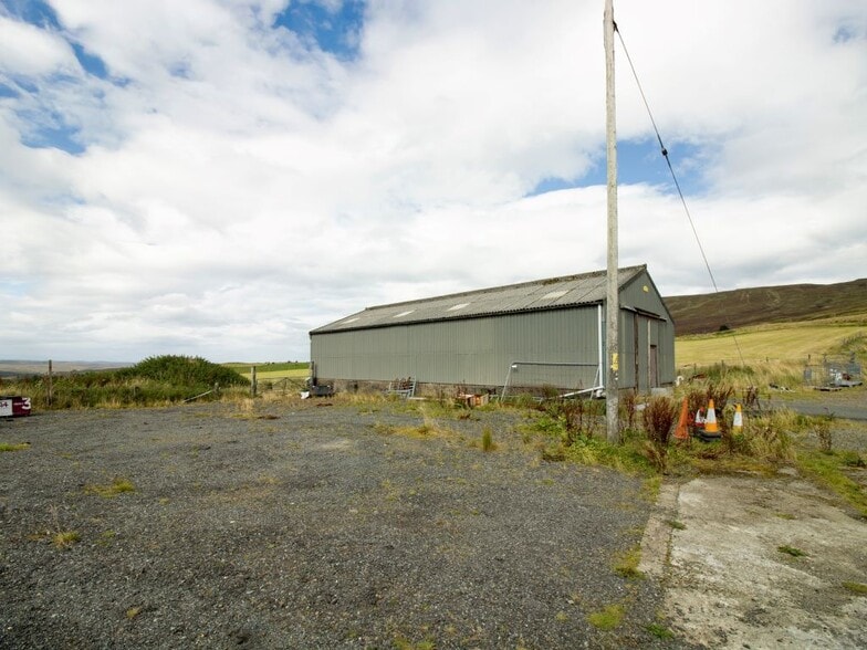 Skye Fuels Ltd, Portree for sale - Building Photo - Image 3 of 10