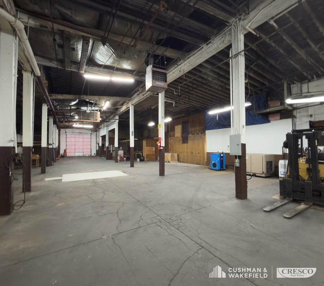 8400 Madison Ave, Cleveland, OH for sale - Building Photo - Image 2 of 8