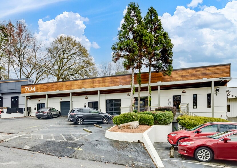 704-710 Berkeley Ave, Atlanta, GA for lease - Building Photo - Image 3 of 26