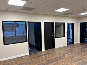 9420 Topanga Canyon Blvd, Chatsworth, CA for lease Interior Photo- Image 2 of 8