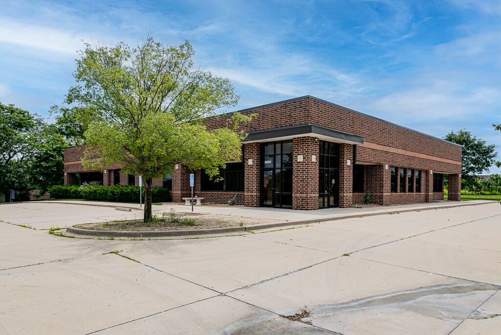 9660 Legler Rd, Lenexa, KS for sale Building Photo- Image 1 of 1