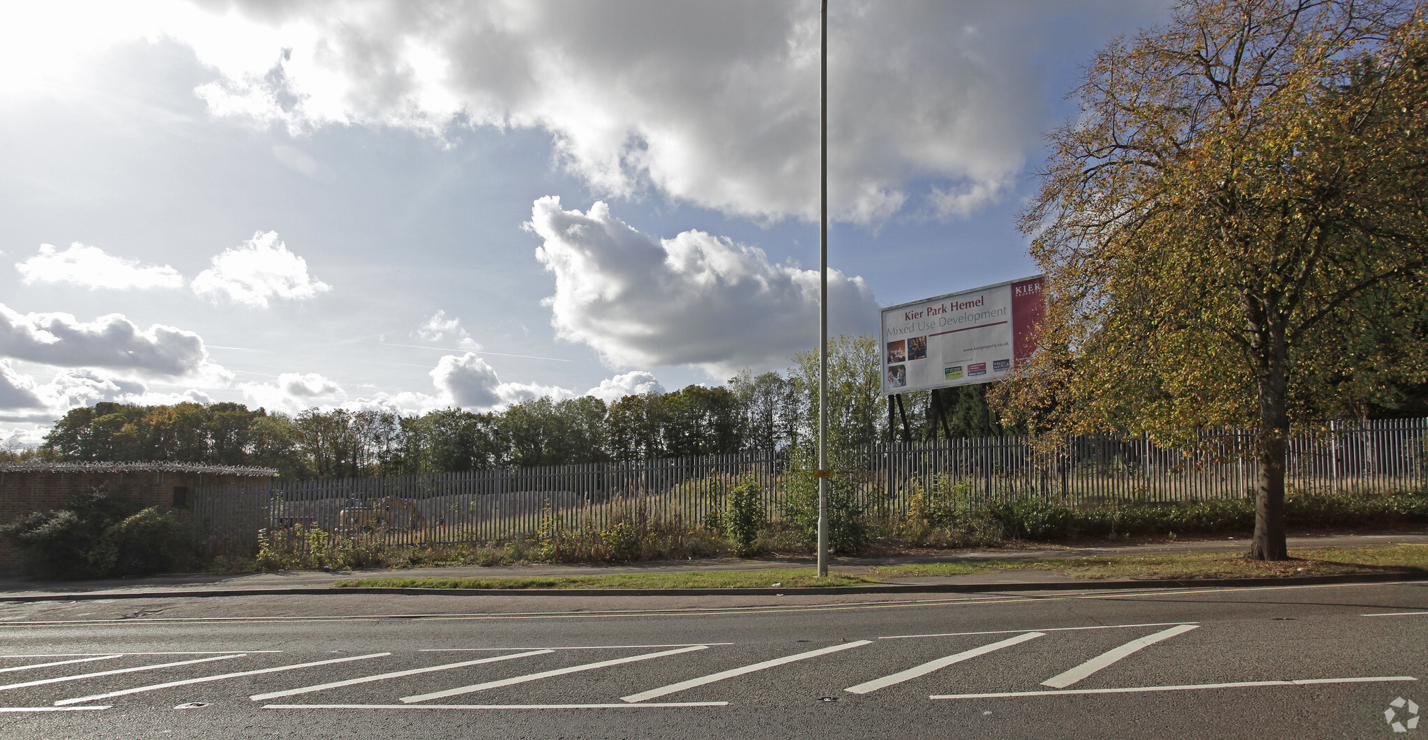 Maylands Ave, Hemel Hempstead for sale Primary Photo- Image 1 of 2