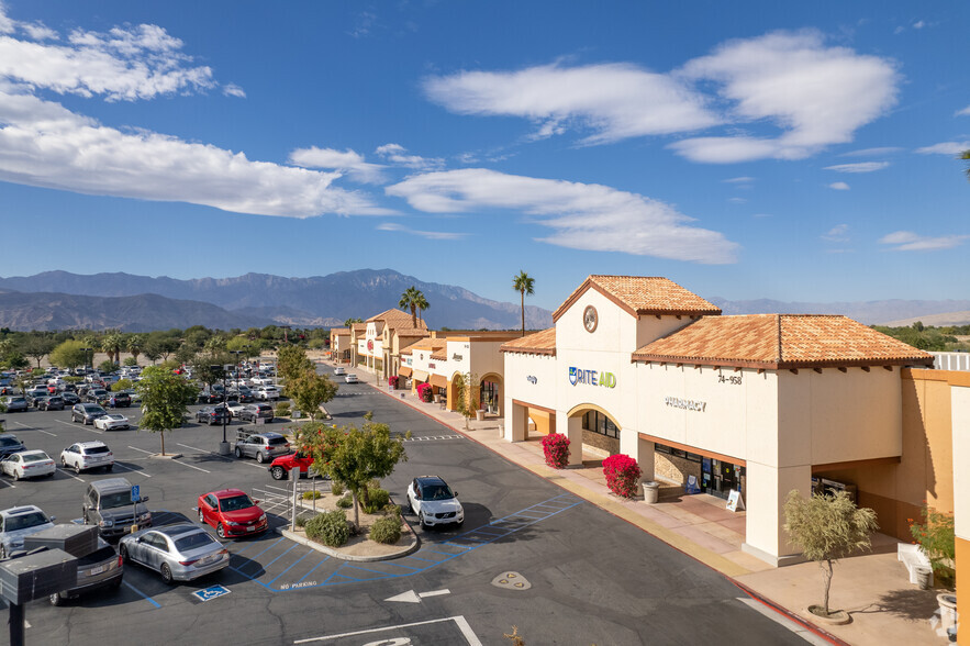 74884-74998 Country Club Dr, Palm Desert, CA for lease - Building Photo - Image 1 of 20