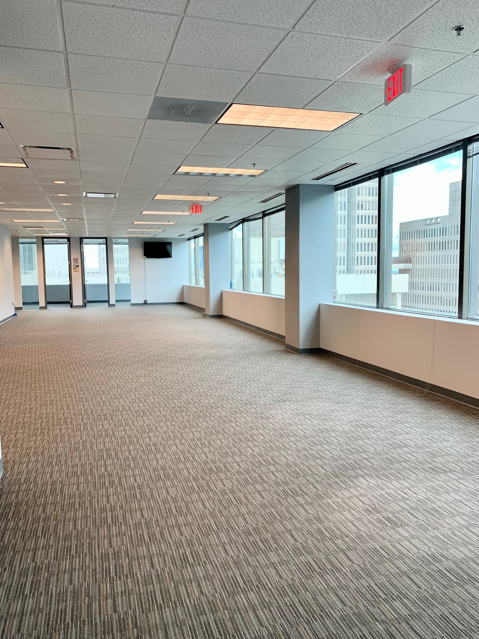 260-270 Peachtree St NW, Atlanta, GA for lease Interior Photo- Image 1 of 9