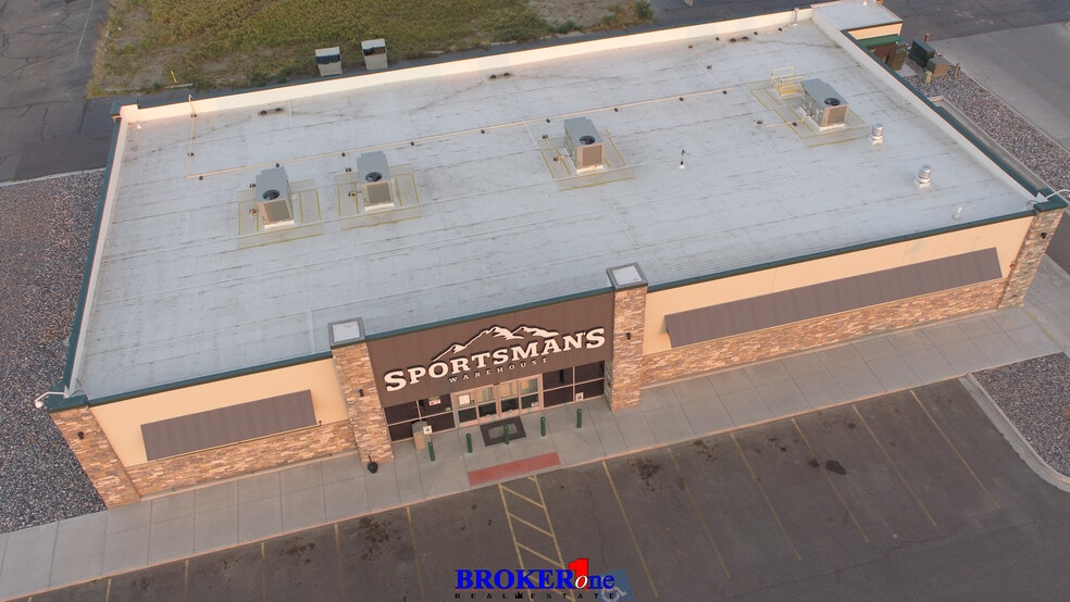 2010 N Federal Blvd, Riverton, WY for sale - Building Photo - Image 2 of 10