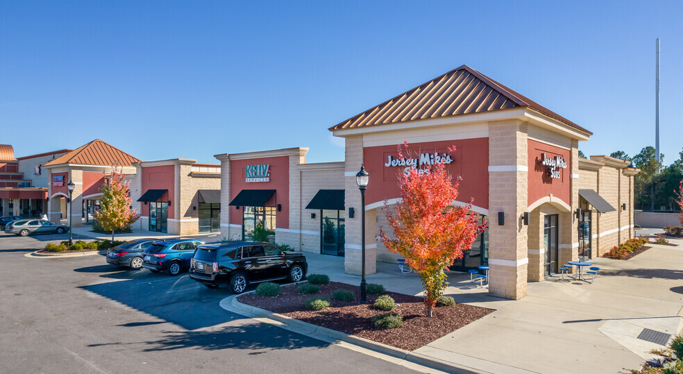 3035-3039 Boone Trl, Fayetteville, NC for lease - Building Photo - Image 1 of 13