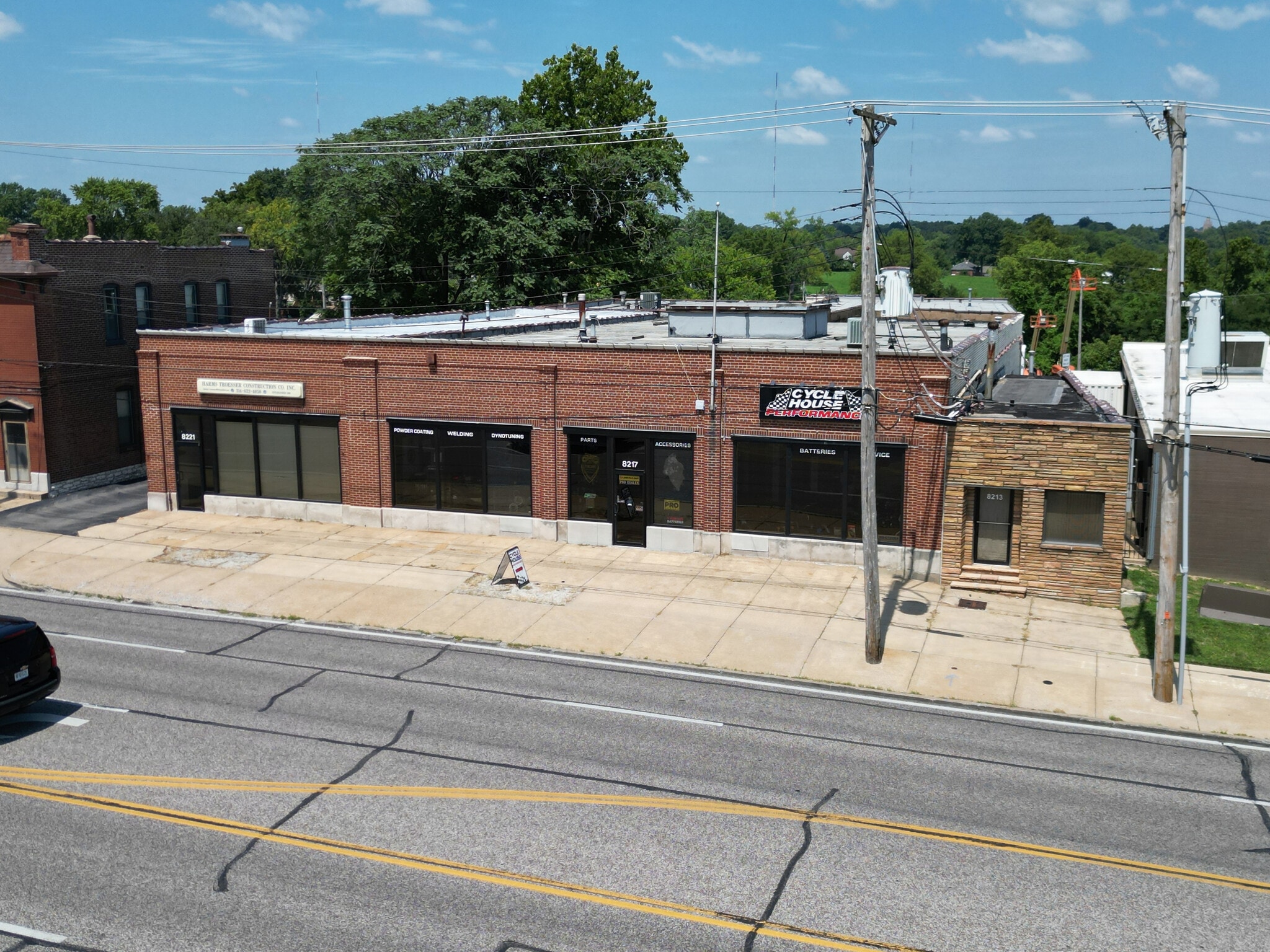 8213 Gravois Rd, Affton, MO for sale Building Photo- Image 1 of 39