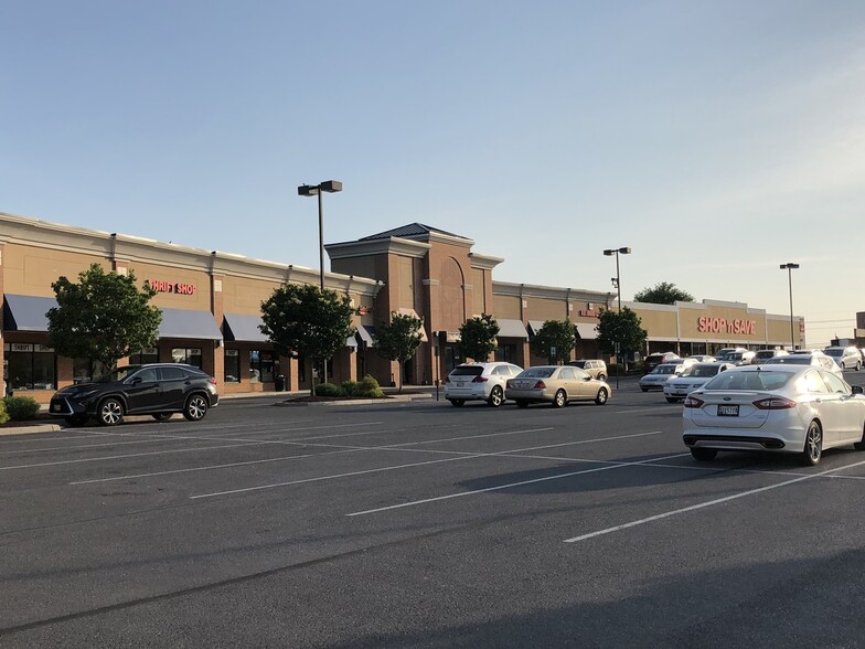 18721-18745 N Pointe Dr, Hagerstown, MD for lease - Building Photo - Image 1 of 6