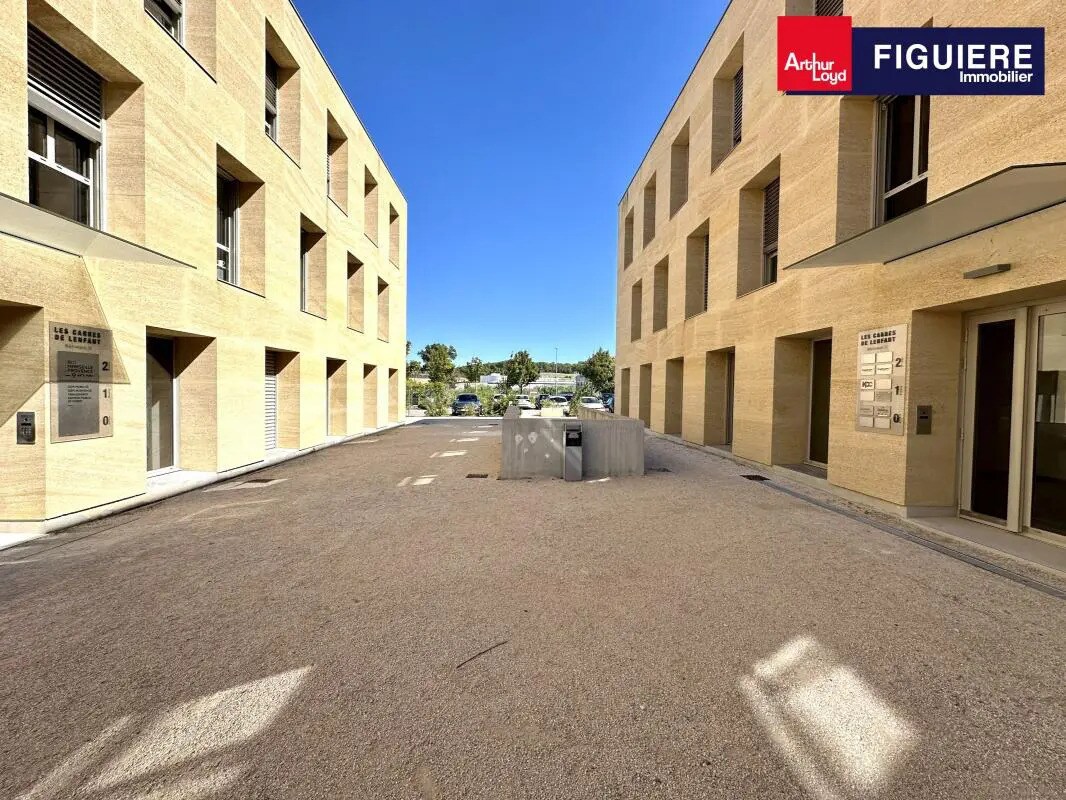 140 Avenue Du Douze Juillet 1998, Aix-en-Provence for lease Building Photo- Image 1 of 10