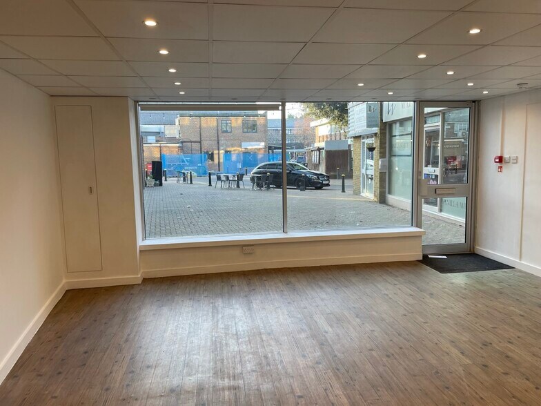 The Street, Rustington for lease - Interior Photo - Image 2 of 4