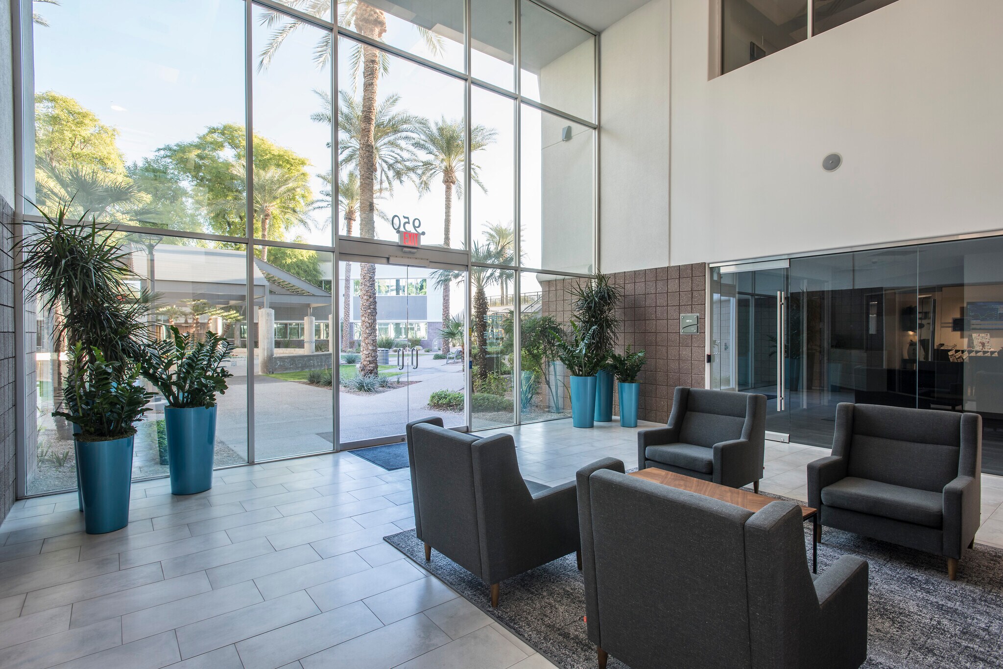 950 W Elliot Rd, Tempe, AZ 85284 Acacia Court