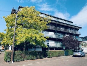 1 Victoria Vill, Richmond for lease Building Photo- Image 2 of 2