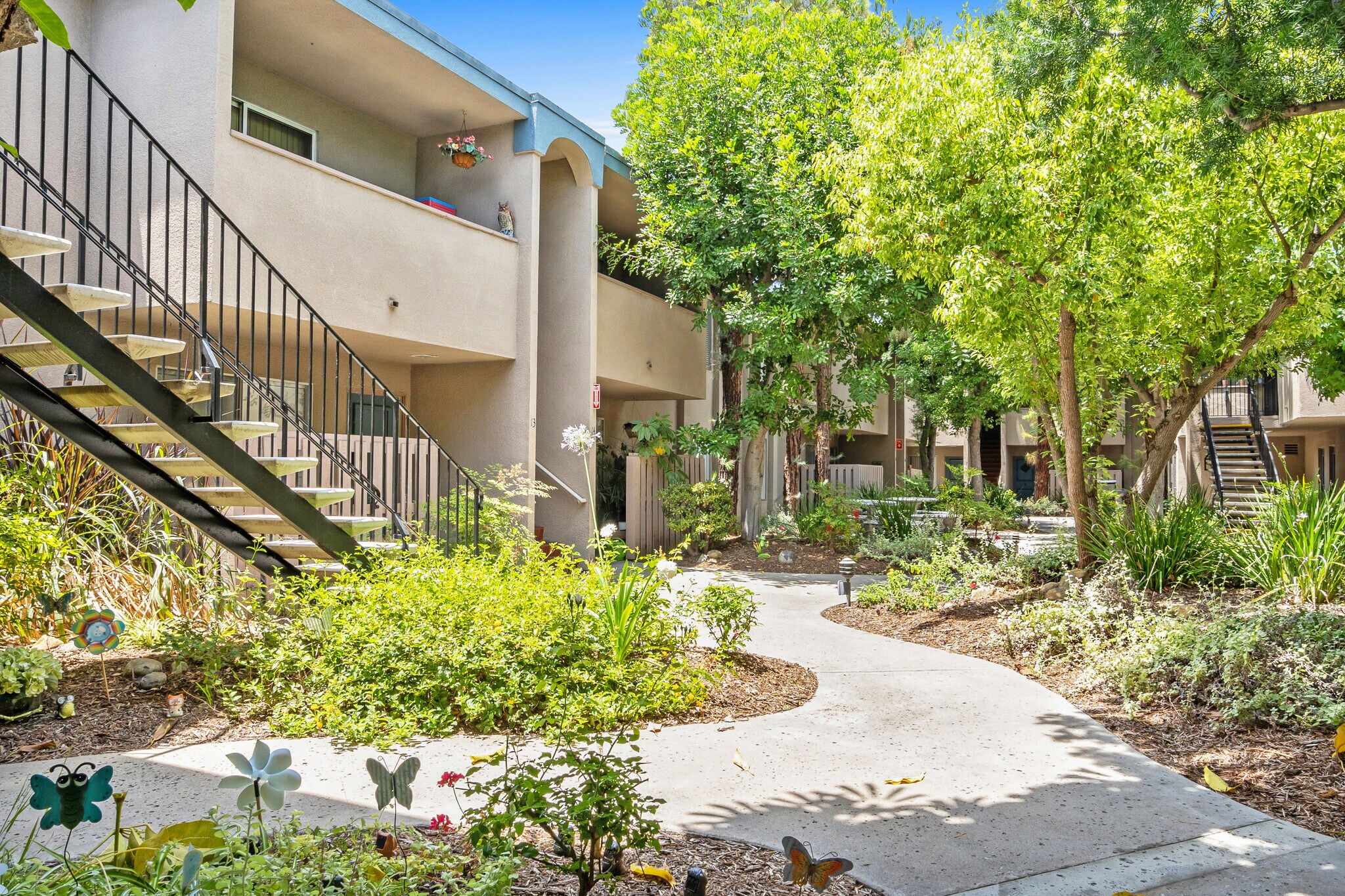 340 Orlando St, El Cajon, CA 92021 Northwinds Apartments