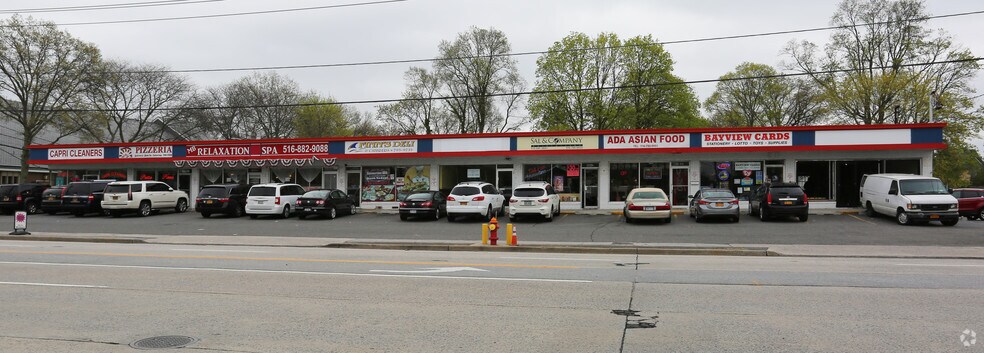 4636-4658 Merrick Rd, Massapequa, NY for sale - Primary Photo - Image 1 of 1