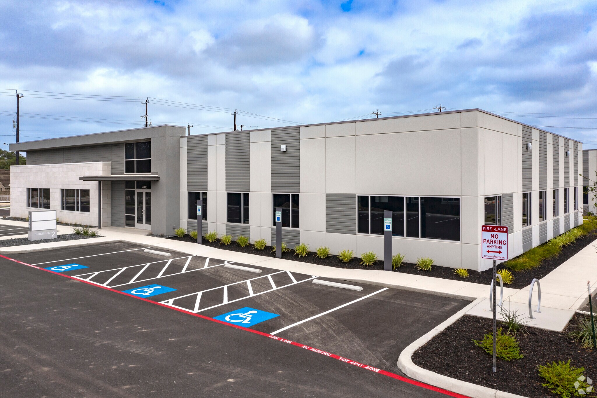 4306 De Zavala Rd, San Antonio, TX for sale Building Photo- Image 1 of 1