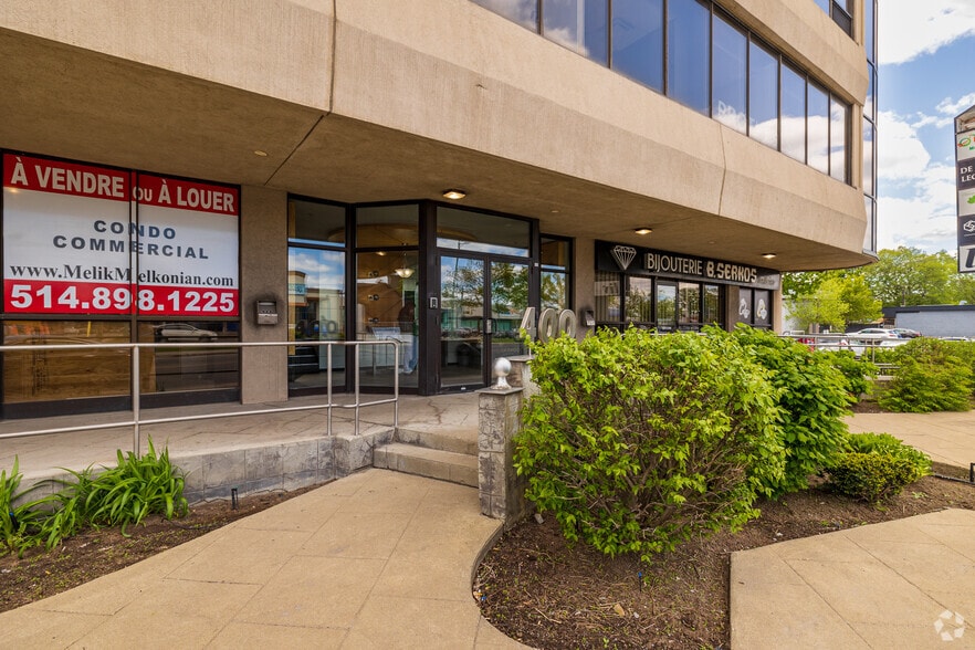 400 Boul Curé-Labelle, Laval, QC for sale - Building Photo - Image 3 of 7