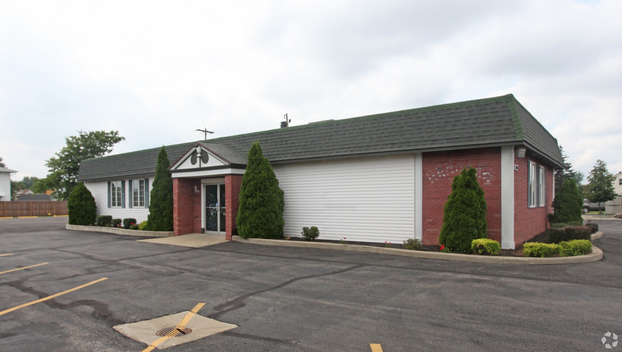 2070 Eggert Rd, Buffalo, NY for sale Building Photo- Image 1 of 1