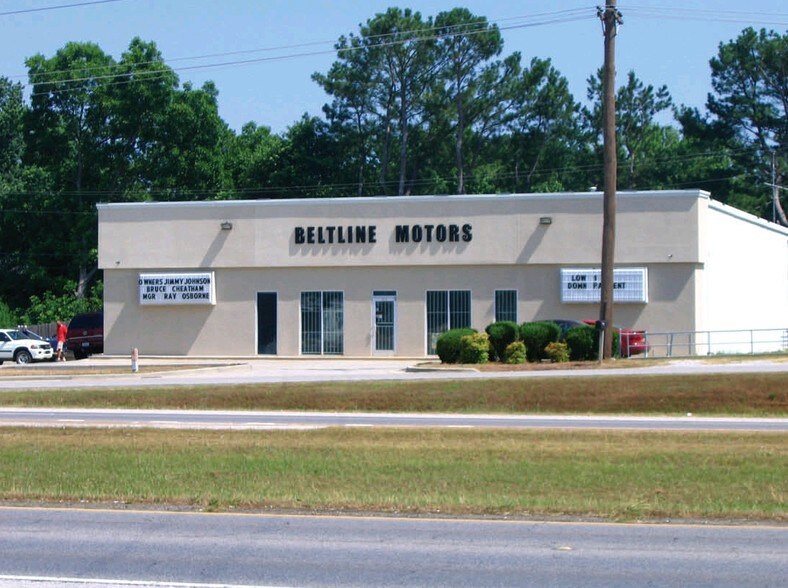 512 Beltline Rd, Decatur, AL 35601