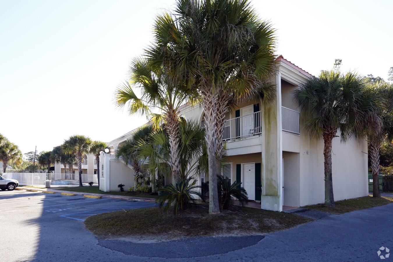 15807 Lemoyne Blvd, Biloxi, MS 39532 Martinique Apartments
