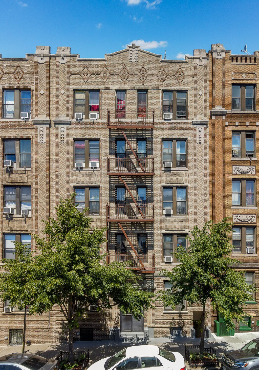 3122 42nd St, Astoria, NY for sale Building Photo- Image 1 of 1