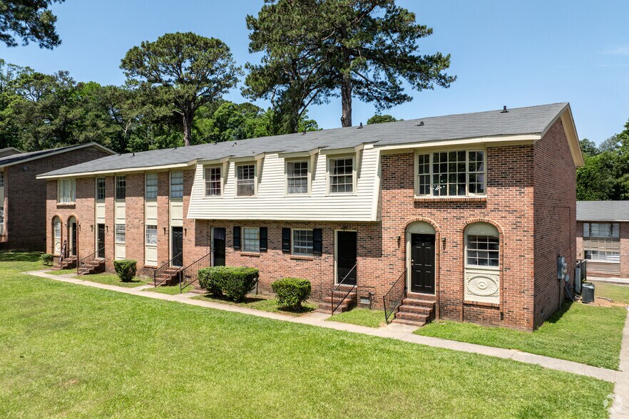 1968 Clinton Rd, Macon, GA for sale - Primary Photo - Image 1 of 1