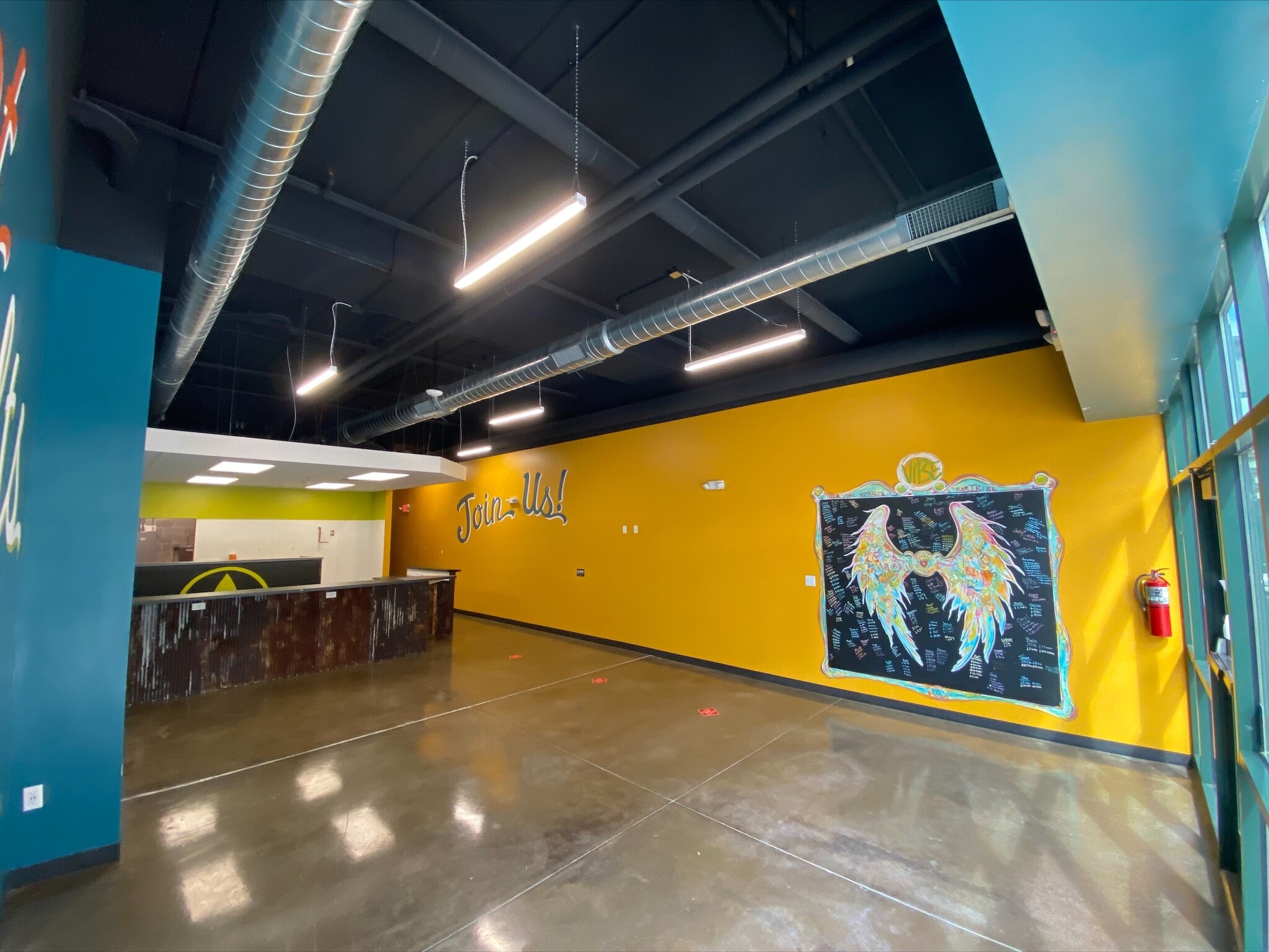 401 N Washington St, Green Bay, WI for sale Interior Photo- Image 1 of 1