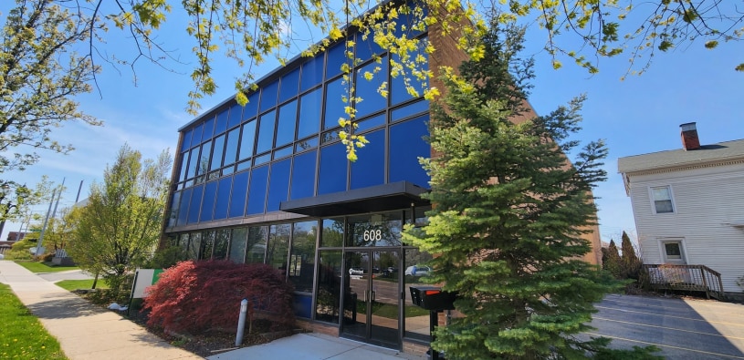 608 S Washington Ave, Lansing, MI for lease Building Photo- Image 1 of 3