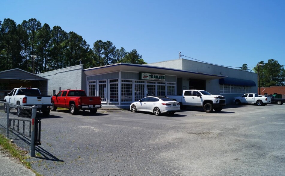 225 W Hill St, Thomson, GA for sale - Building Photo - Image 1 of 34