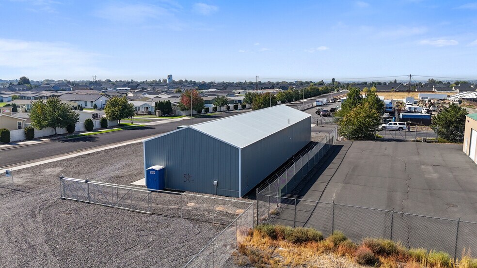 221 Hamilton Rd, Moses Lake, WA for lease - Building Photo - Image 3 of 22