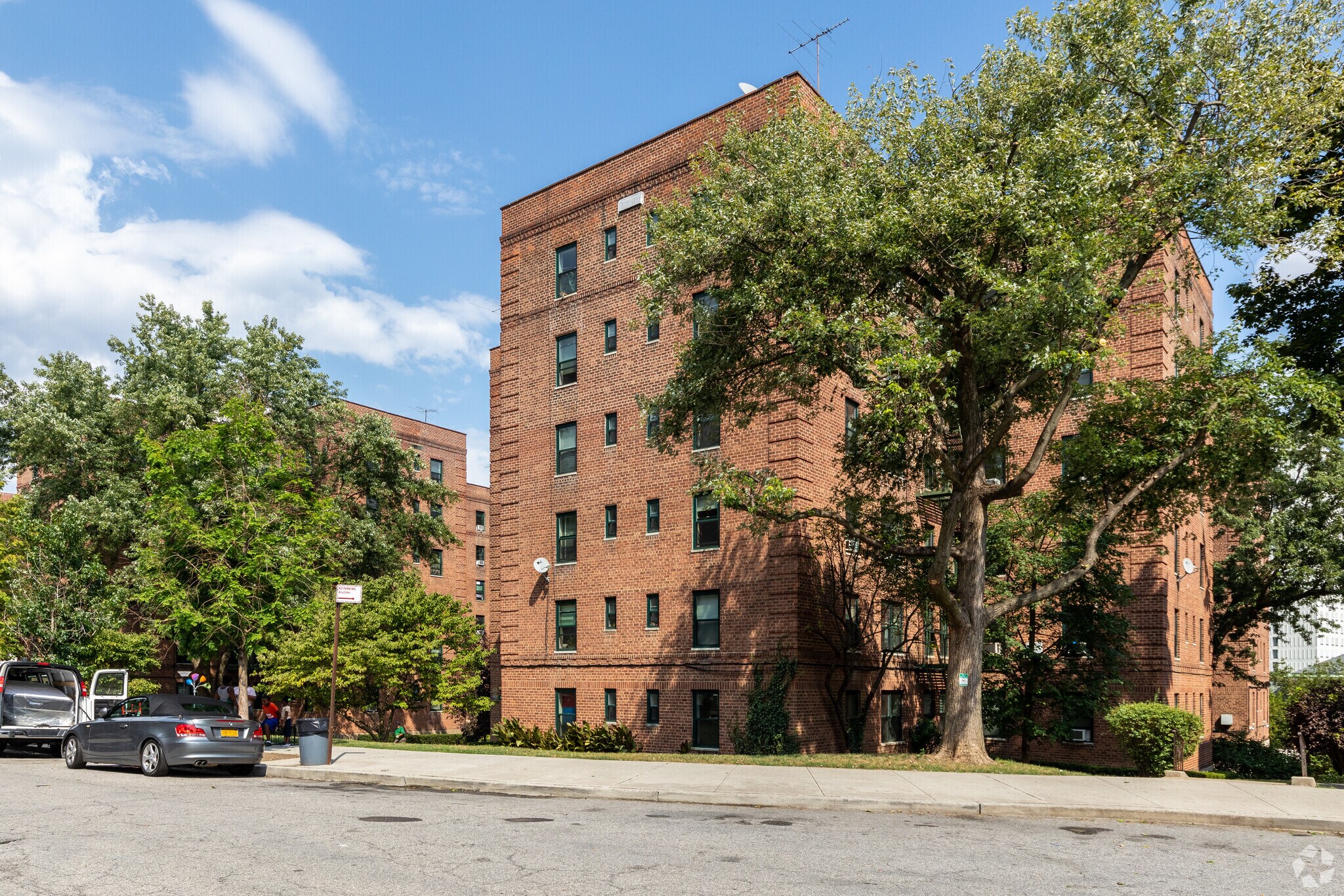 5530-5572 Netherland Ave, Bronx, NY for sale Primary Photo- Image 1 of 1