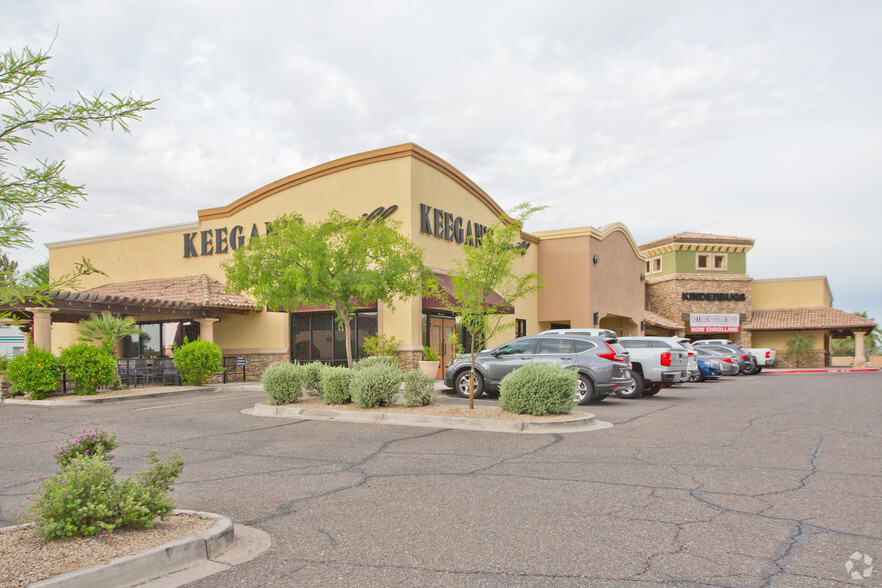 1025-1095 W Queen Creek Rd, Chandler, AZ for lease - Building Photo - Image 1 of 8