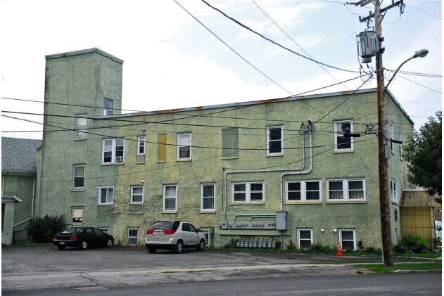 113 W Buffalo St, Warsaw, NY for sale - Primary Photo - Image 1 of 1