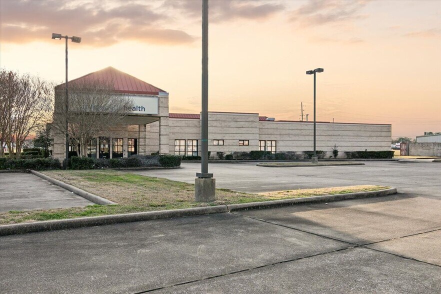 3445 Regional Dr, Port Arthur, TX for lease - Building Photo - Image 1 of 22