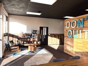 2801 N Government Way, Coeur d'Alene, ID for lease Interior Photo- Image 2 of 13