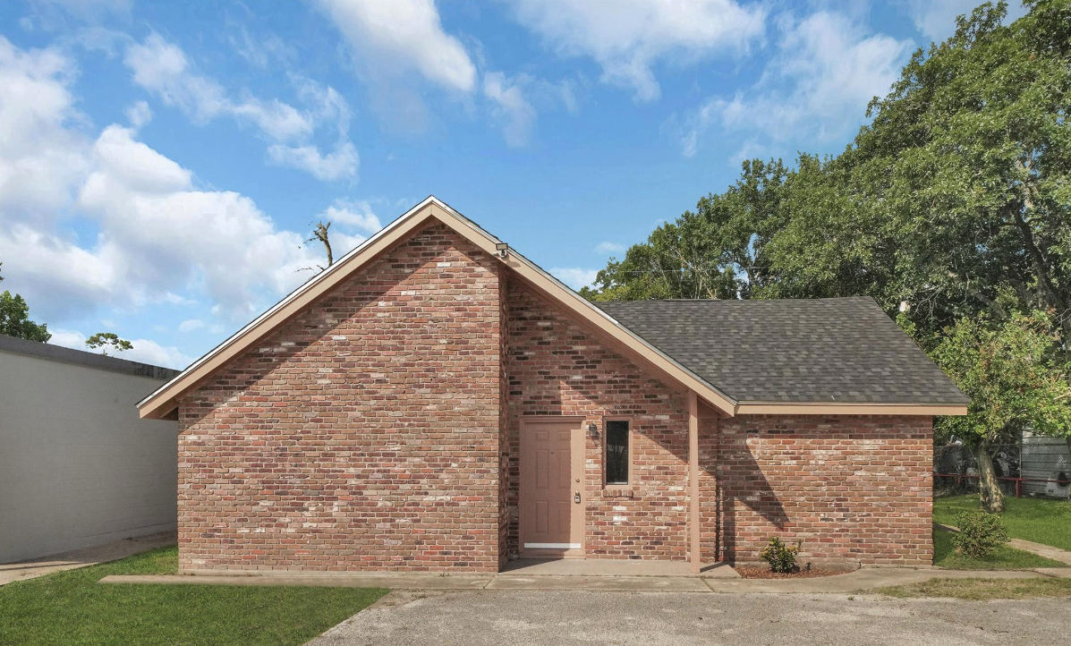 522 Highway 3, La Marque, TX for sale Primary Photo- Image 1 of 23