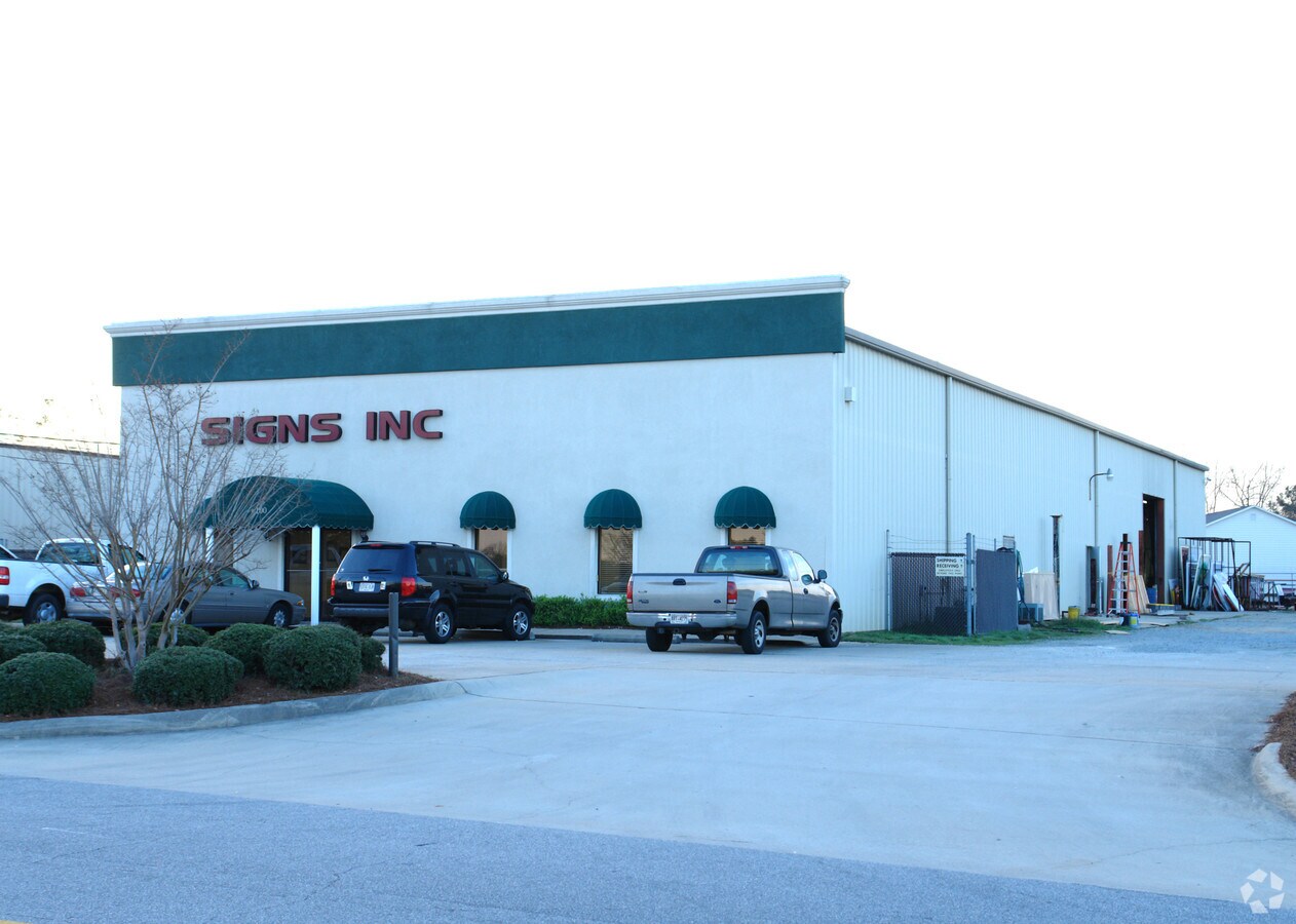 6094 Coca Cola Blvd, Columbus, GA 31909