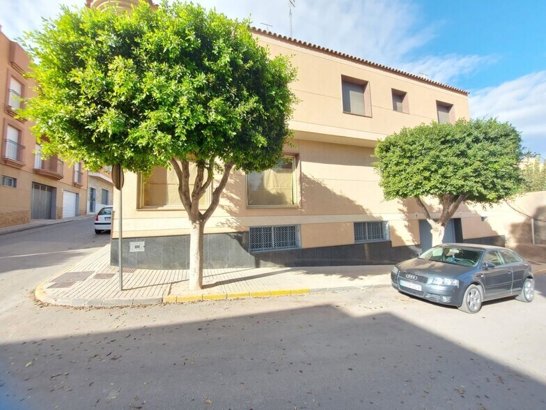 Retail in El Ejido for lease - Building Photo - Image 3 of 14