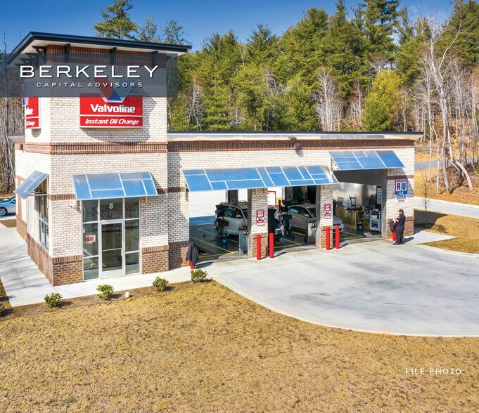 707 Conover Blvd W, Conover, NC 28613